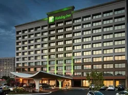 Holiday Inn Alexandria at Carlyle, an IHG Hotel