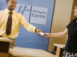 Holiday Inn Express & Suites Alexandria - Fort Belvoir, an IHG Hotel