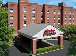 Hampton Inn & Suites Charlottesville at the University