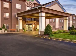 Holiday Inn Express Newport North - Middletown, an IHG Hotel