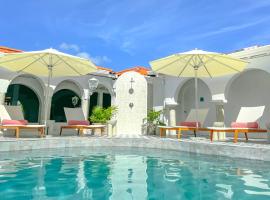 Mount Cinnamon Resort & Beach Club Accommodation Rooms