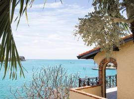 Secret Harbour Boutique Hotel and Marina Accommodation Rooms
