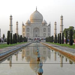 Taj Mahal, Agra Accommodation Rooms