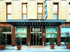 Canova Hotel Accommodation Rooms