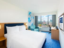 Holiday Inn Express Macau City Centre by IHG Accommodation Rooms