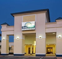 Days Inn by Wyndham Orlando Airport Florida Mall - Accommodation Rooms