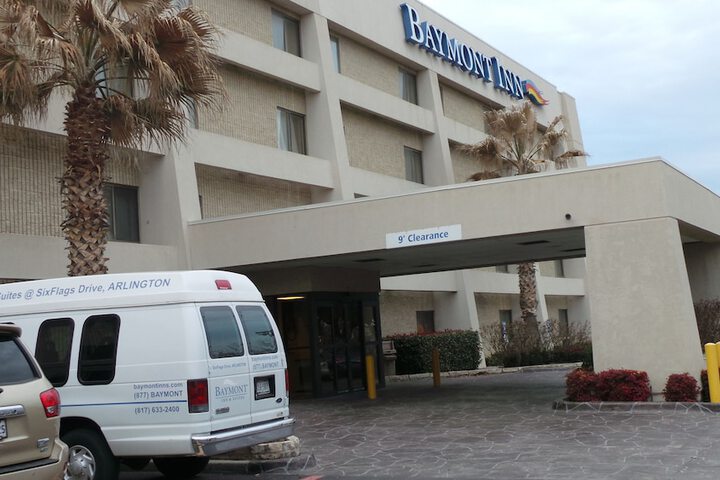 Baymont By Wyndham Arlington At Six Flags Dr - thumb 1