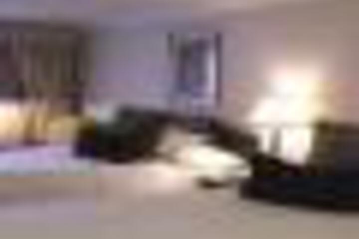 Bethesda Court - thumb 4