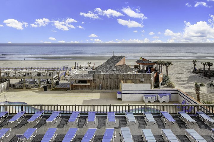 Sands Ocean Club Resort - thumb 3