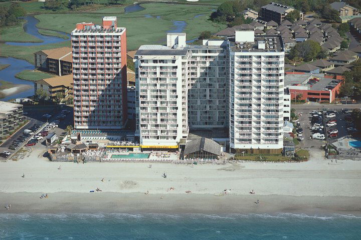 Sands Ocean Club Resort - thumb 1