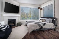 Milwaukie Heights North Studio