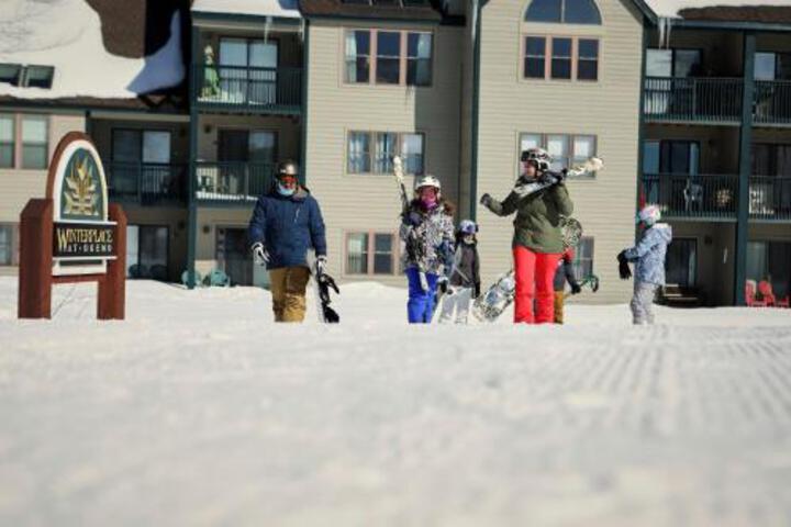 Ski In Ski Out 2 Br Condo With View Of Ski Lift! Condo - thumb 4