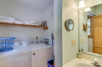 3 Bed 2 Bath Vacation home in Sylva