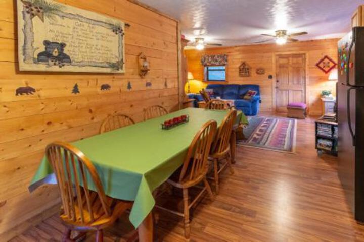 3 Bed 2 Bath Vacation Home In Bryson City - thumb 1