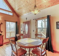 2 Bed 2 Bath Vacation home in Bryson City - Accommodation Rooms