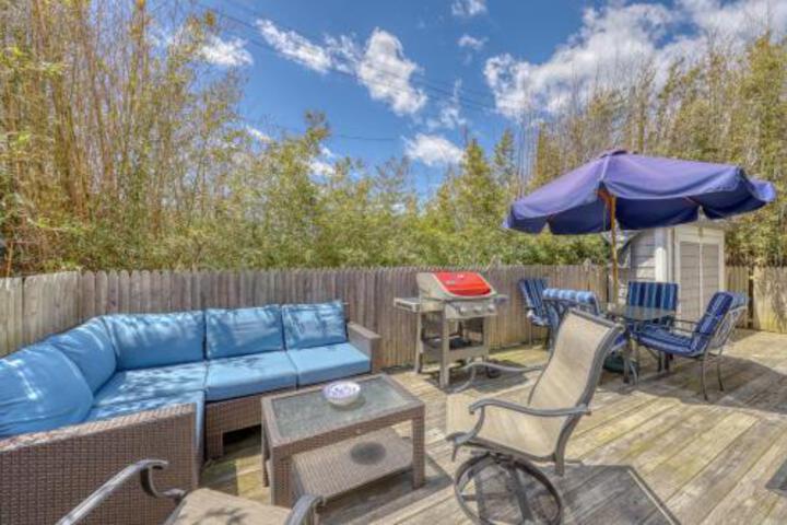 Champlain Street - thumb 2