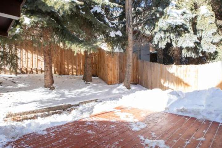 6 Chamonix Lane 2 Bedroom Townhouse - thumb 0