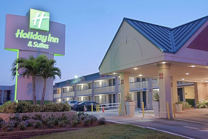 Holiday Inn Oceanside, An IHG Hotel - thumb 2