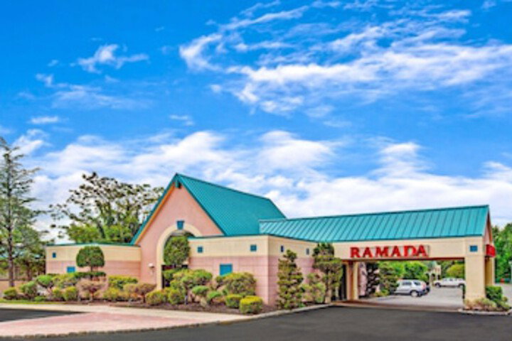 Ramada By Wyndham Parsippany - thumb 0