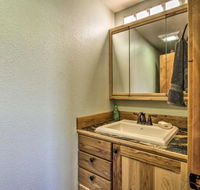 NEW Augusta Cabin w / Porch Near Bob Marshall WLDN - Accommodation Rooms