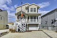 Charming Ship Bottom Home Walk to the Beach
