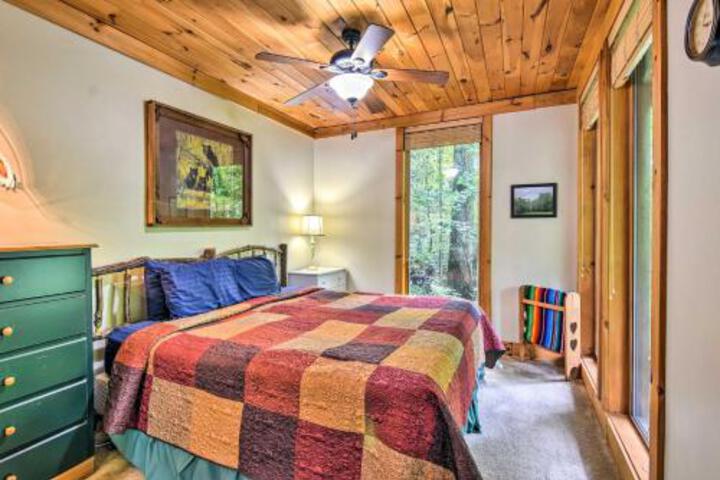 Cozy Robbinsville Cabin W / Deck By Fontana Lake - thumb 3