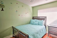 Spacious North Miami Beach House w / Pool  Gazebo