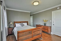 The Castle Hacienda Heights Home w / Patio  Pool