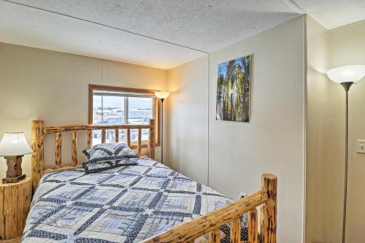 Columbia Falls Cottage W / Deck & Grill! - thumb 5