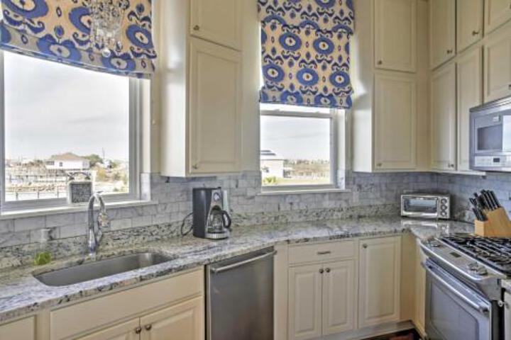 Waterfront Home With Dock 31 Mi To Downtown NOLA! - thumb 7