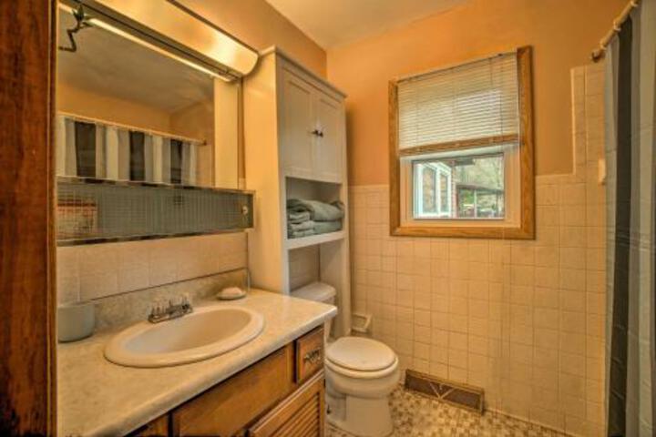 Private Home On 75 Acres Near Canadohta Lake - thumb 7