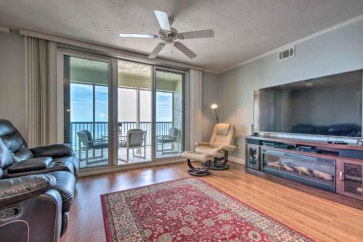 Daytona Beach Condo W / Pool 5 Mi. To Pier! - thumb 0