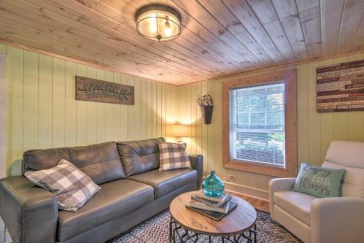 Cozy Candler Cottage 11 Mi To DT Asheville! - thumb 5