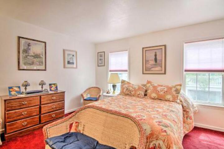 Bethany Beach Cottage W / Porch 400yds To Beach - thumb 4
