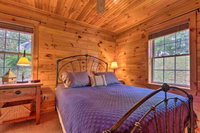 Secluded Cabin Between Boone  Blowing Rock