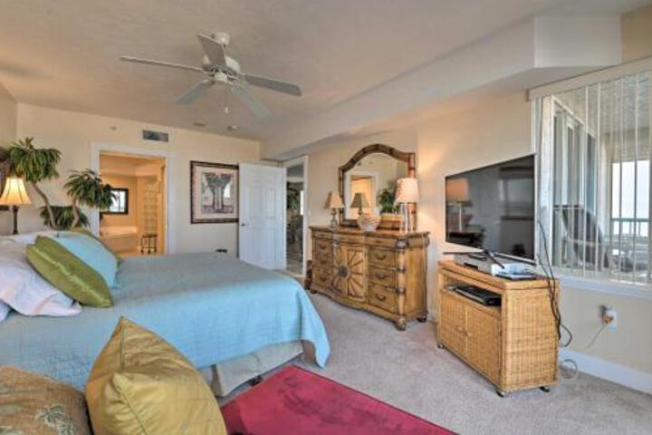 Daytona Beach Seaside Condo W / Pools Hot Tubs - thumb 6