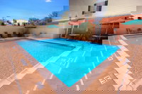 Hampton Inn  Suites State College at Williamsburg Sq