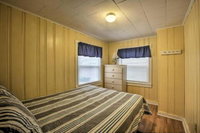 Cozy Coastal Getaway Walk to Beach  Shops