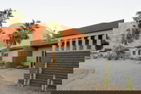 Designer Mcm Hideaway W/ Private Pool  Spa 3 Bedroom Home