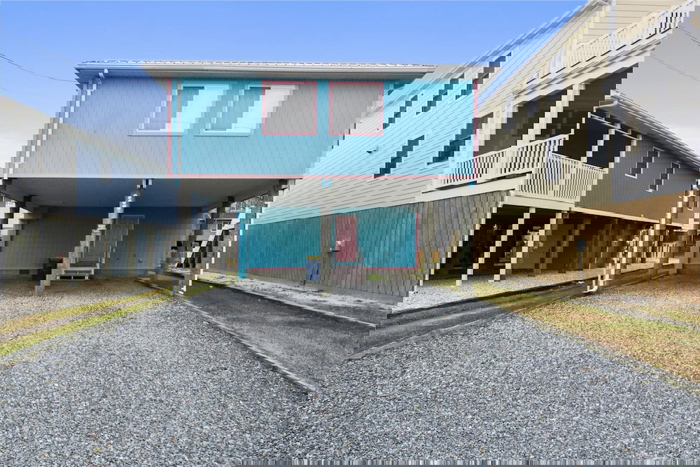 208 Hollywood Street By Long & Foster - thumb 1