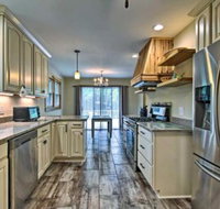 Updated Arden Home 12 Miles to Downtown Asheville - Accommodation Rooms