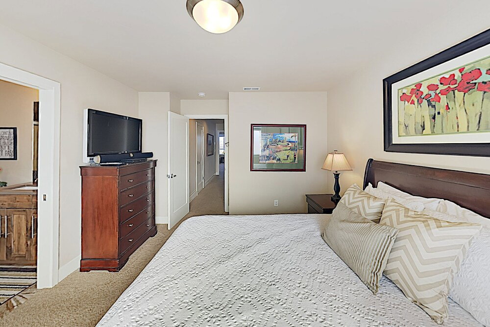 Deschutes Landing At The Old Mill Riverfront 3 Bedroom Condo - thumb 4