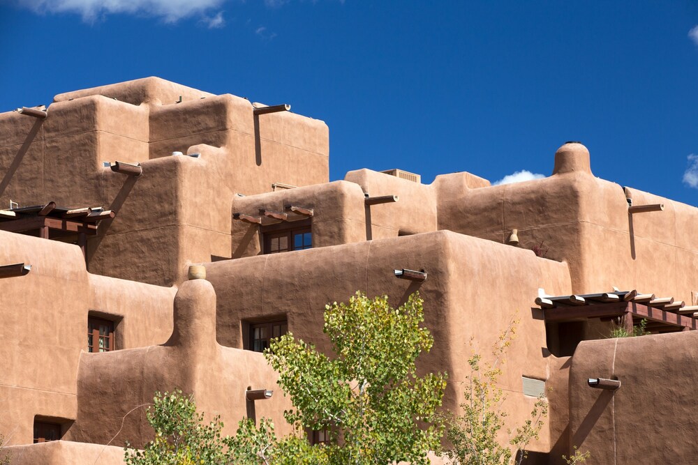 Santa Maria At Zona Rosa: Walk Everywhere! 1 Bedroom Condo - thumb 0
