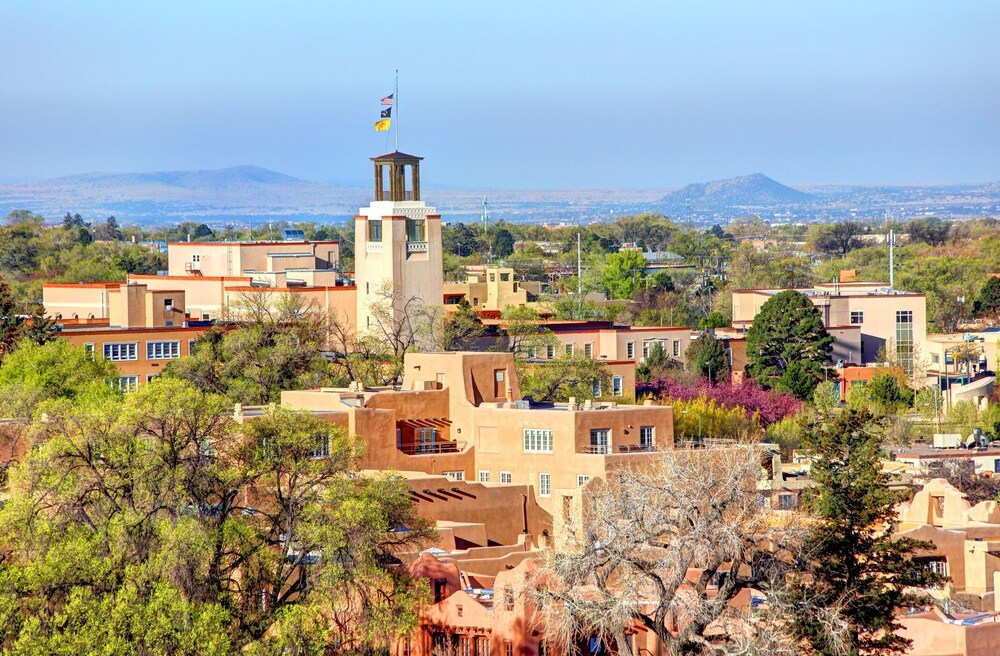 Santa Maria At Zona Rosa: Walk Everywhere! 1 Bedroom Condo - thumb 2