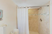 New Listing Tropical Getaway Steps to Sand apts