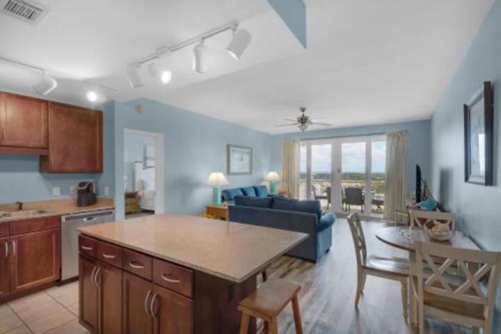 Laketown Wharf 1832 By RealJoy Vacations - thumb 3