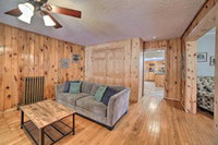 Lake Superior Bungalow Less Than 3 MI to Marquette Mtn