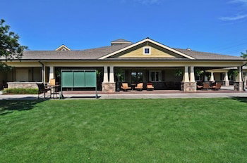 1302 Crow Creek Drive - thumb 0