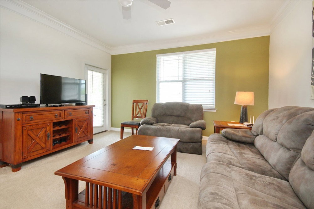 1302 Crow Creek Drive - thumb 4