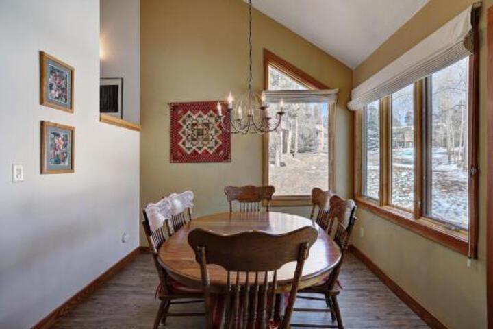 1610 Quicksilver Condo - thumb 3